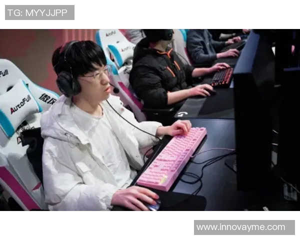 和平精英战术解析IG边路渗透体系的战略运用与实战技巧