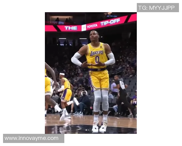 季前赛湖人对国王精彩数据分析与比赛亮点回顾 季前赛湖人对国王精彩数据分析与比赛亮点回顾