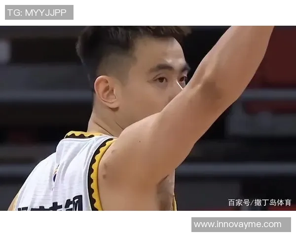 朱俊龙:从青涩少年到篮球场上的璀璨明星之路探索与成长 朱俊龙:从青涩少年到篮球场上的璀璨明星之路探索与成长